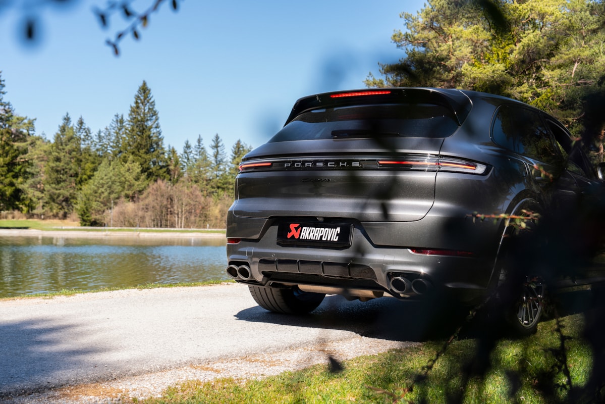 Evolution Line (Titanium) for Porsche Cayenne / E-Hybrid / S E-Hybrid / Coupé (536.2) - OPF/GPF 2023