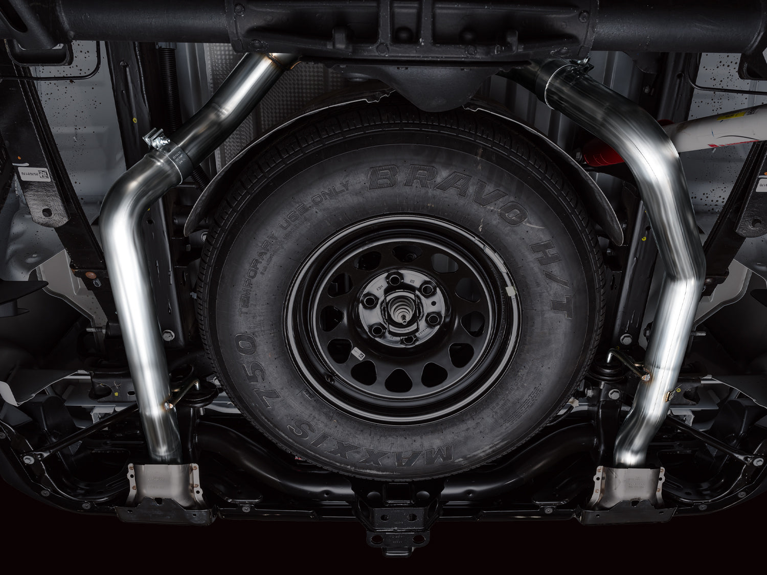 AWE 4th Gen GM 1500 5.3L 0FG Catback Dual Side Exit (Flat Bumper)