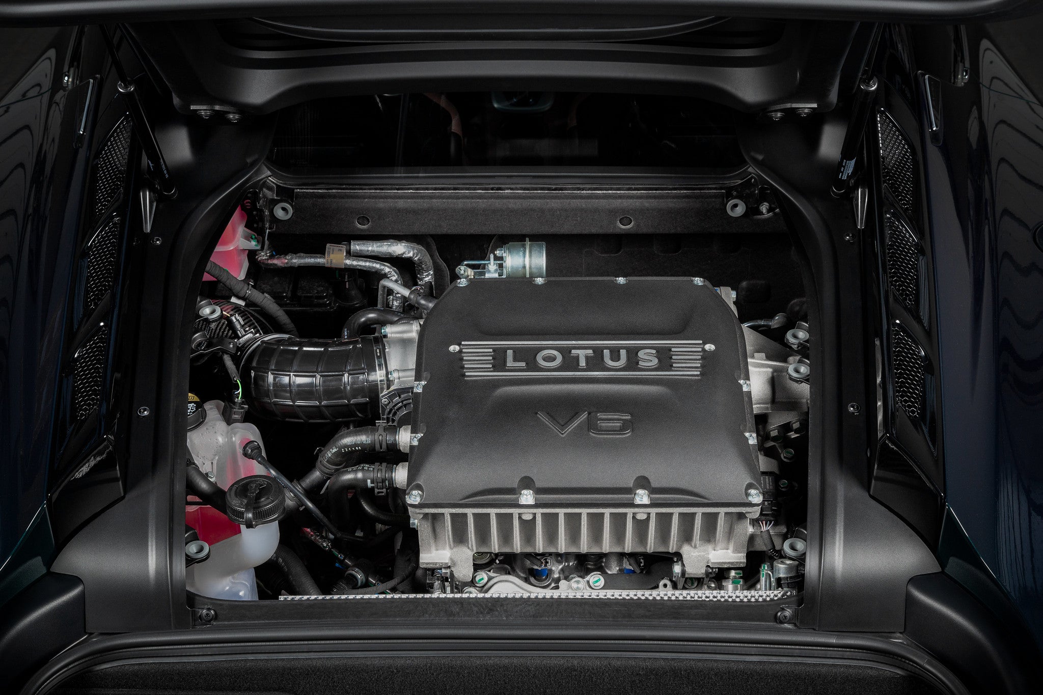 Eventuri Lotus Emira intake