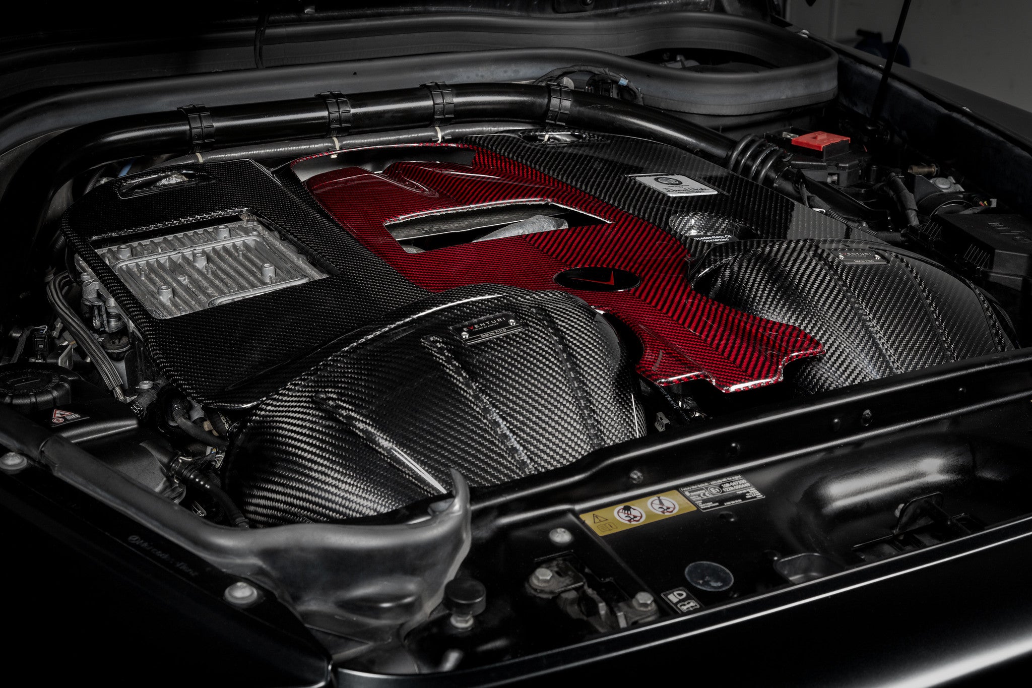 Eventuri Intake System in Gloss Carbon Fiber for Mercedes G63 AMG W463 W464 M177