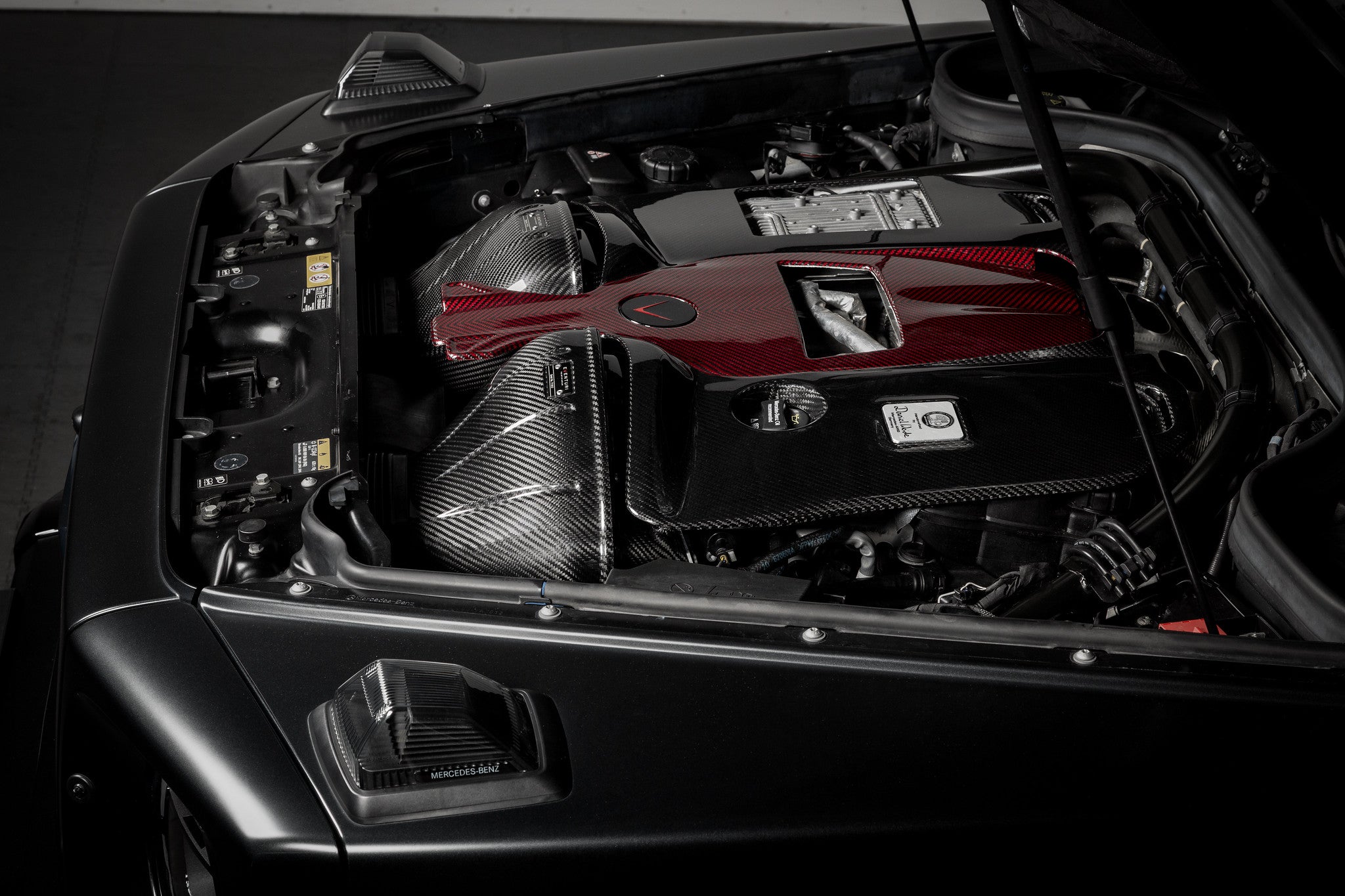 Eventuri Intake System in Gloss Carbon Fiber for Mercedes G63 AMG W463 W464 M177