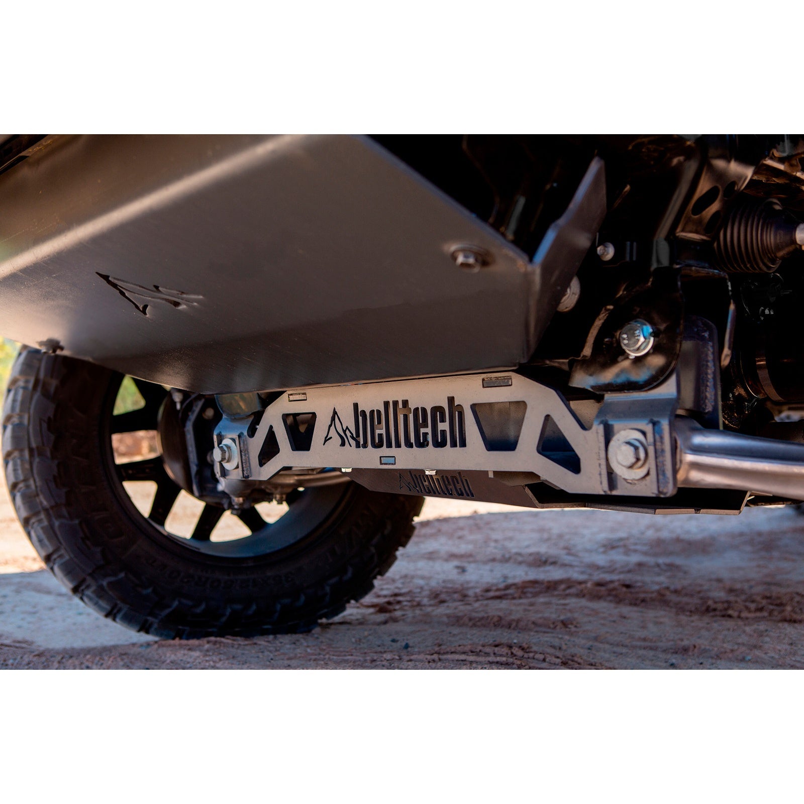 BELLTECH 152600HK 4-7.5 INCH LIFT KIT | FRONT AND REAR TRAIL PERFORMANCE COILOVERS