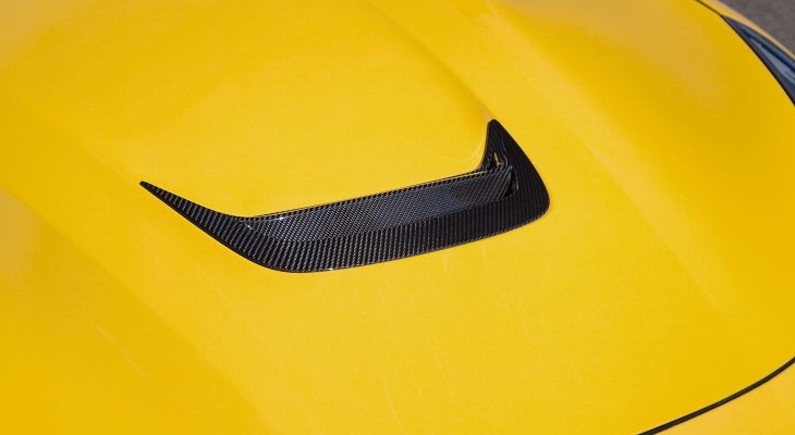 Novitec Ferrari F12 Berlinetta | Insert For Engine Bonnet