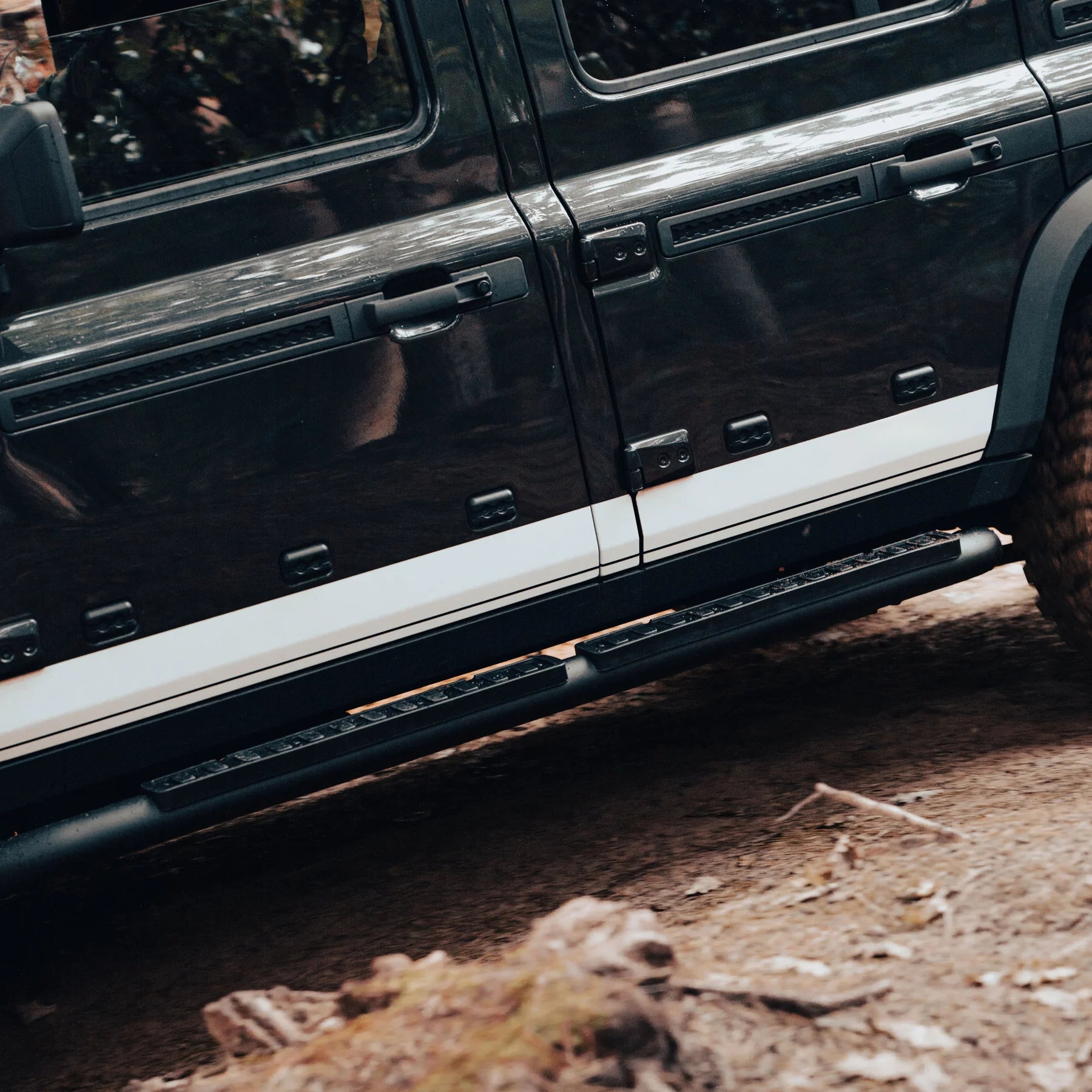 Urban 'Black Shadow' Single Tube Side Steps for Ineos Grenadier