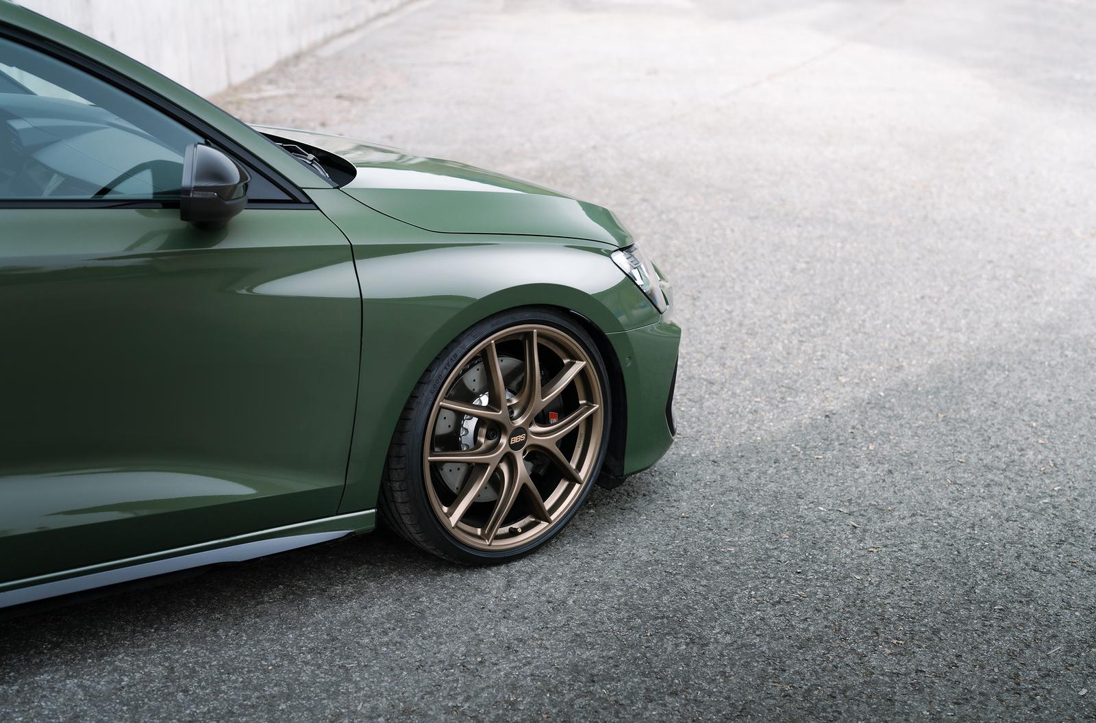 KW Coilover suspension V3 inox (incl. deactivation for electronic dampers) VW GOLF VIII (CD1) 07/2019- (352100DM)