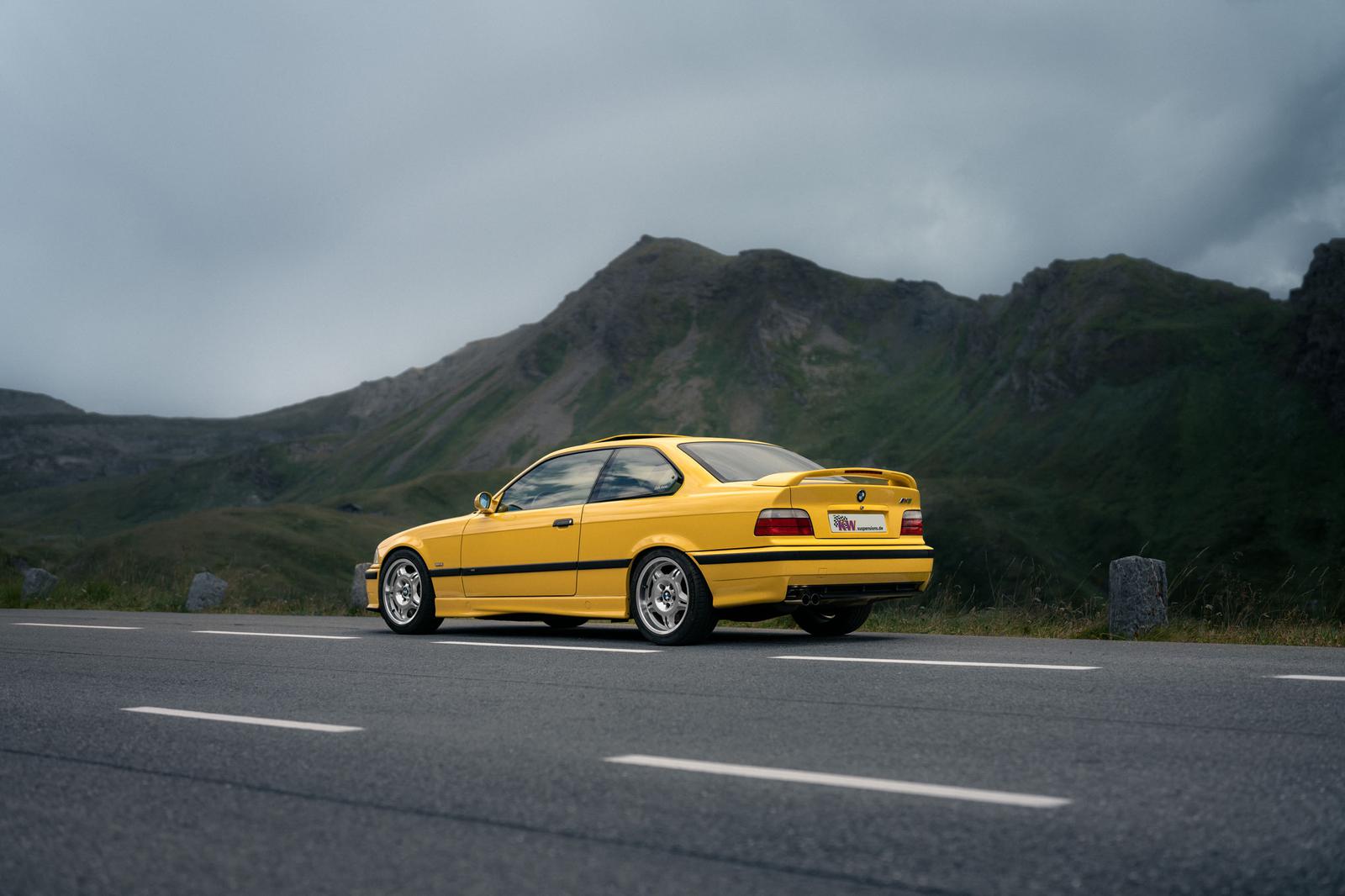 KW Coilover suspension V3 Clubsport incl. top mounts BMW 3 Coupe (E36) 10/1991-05/1999 (35220831)