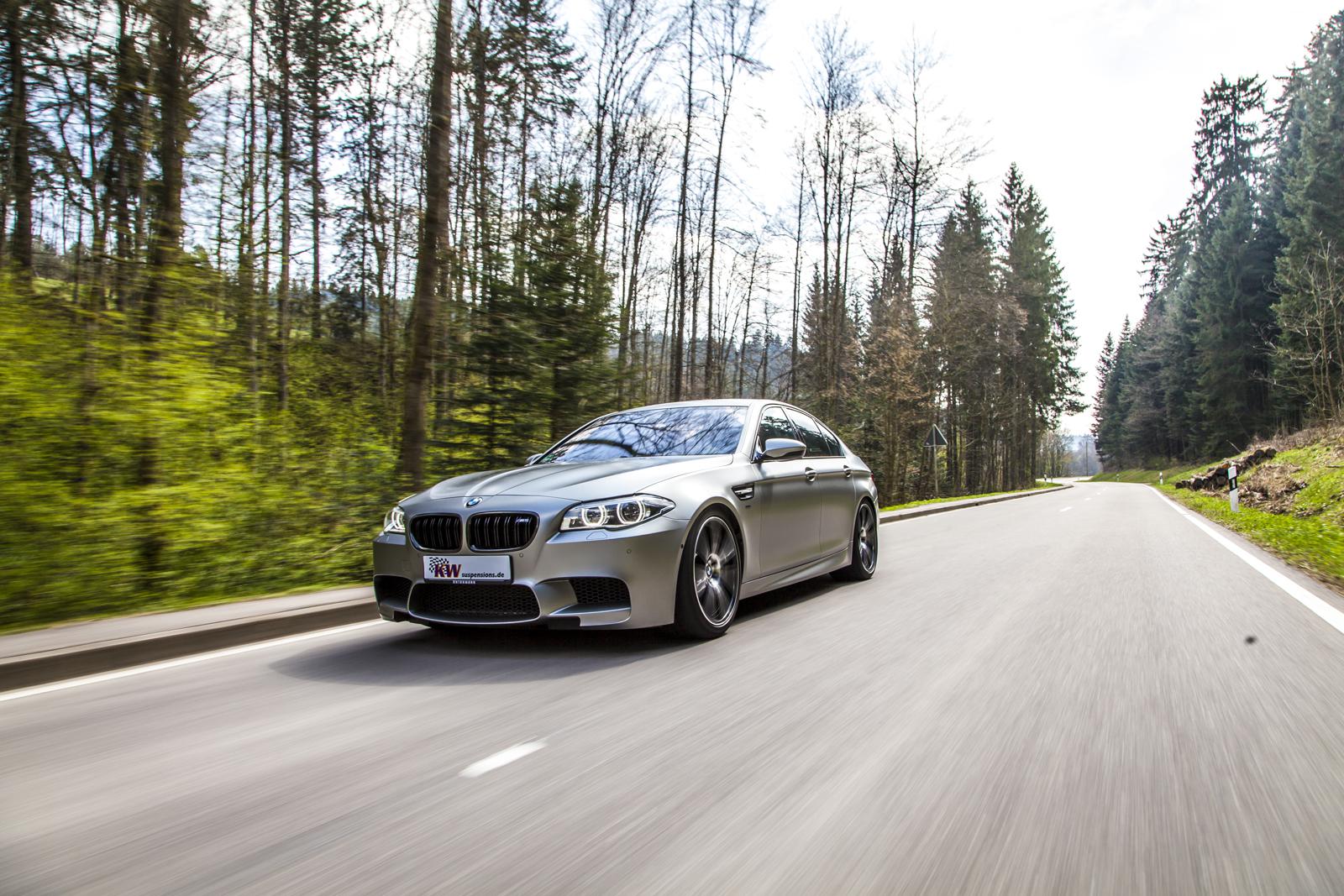 KW Coilover suspension V3 inox (incl. deactivation for electronic dampers) BMW 5 (F10) 01/2009-10/2016 (35220098)