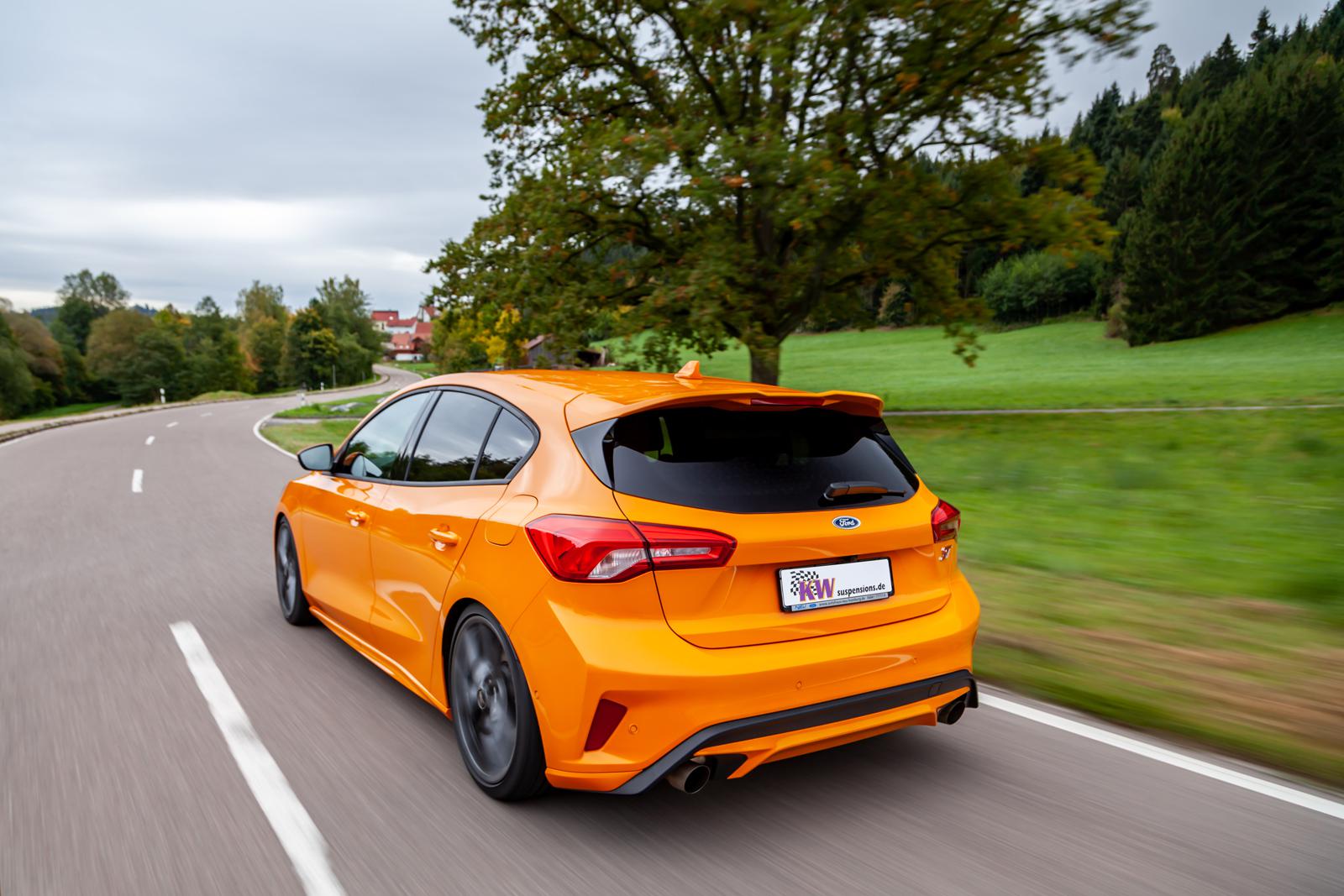 KW Coilover suspension V3 inox (incl. deactivation for electronic dampers) FORD FOCUS IV (HN) 01/2018- (35230088)