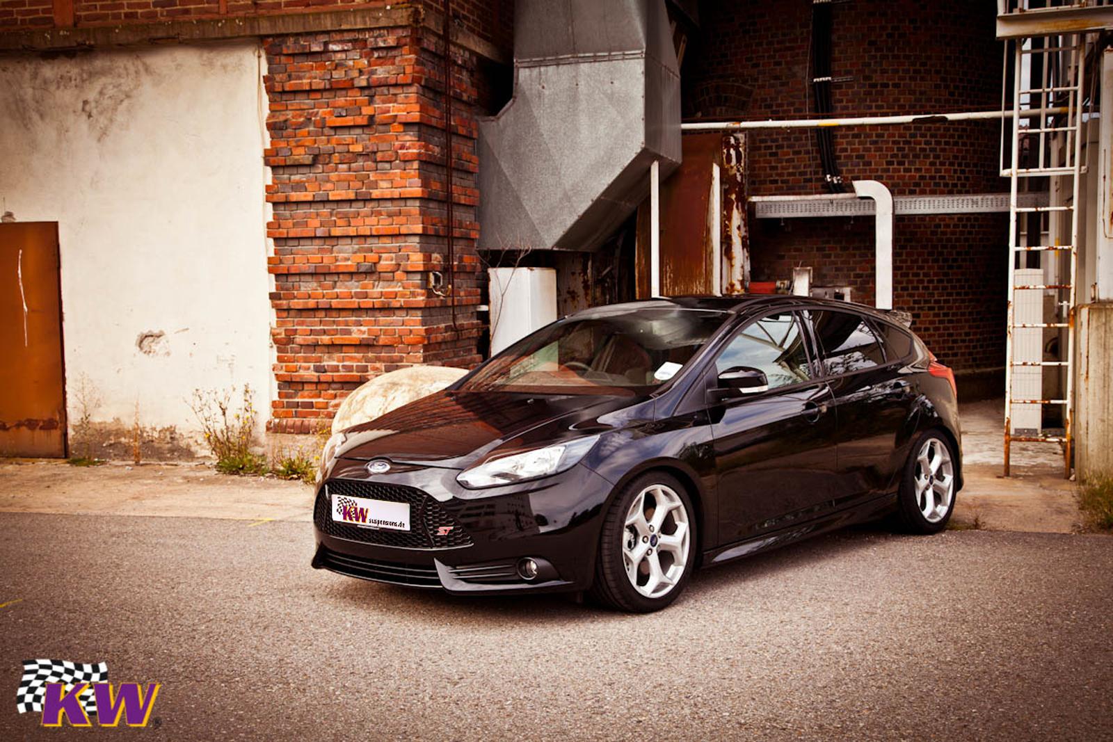 KW Coilover suspension V1 inox FORD FOCUS III 07/2010- (10230059)