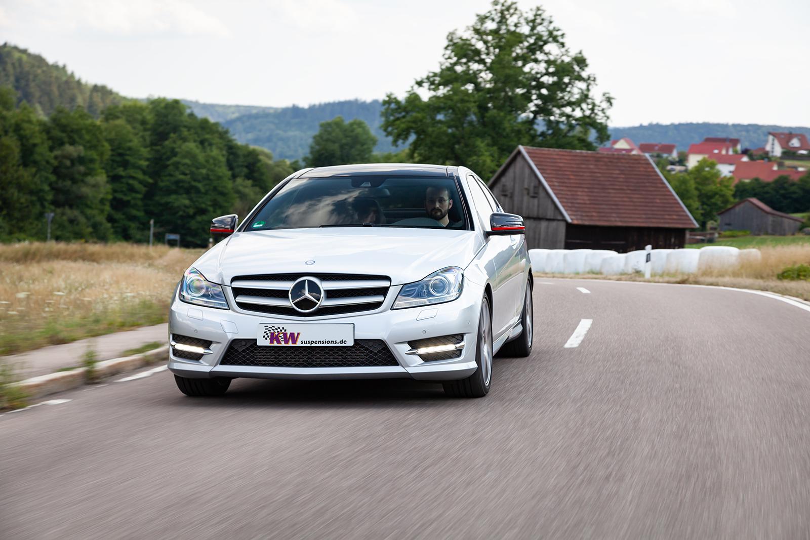 KW Coilover suspension V3 inox MERCEDES-BENZ C-CLASS (W205) 07/2013- (35225073)