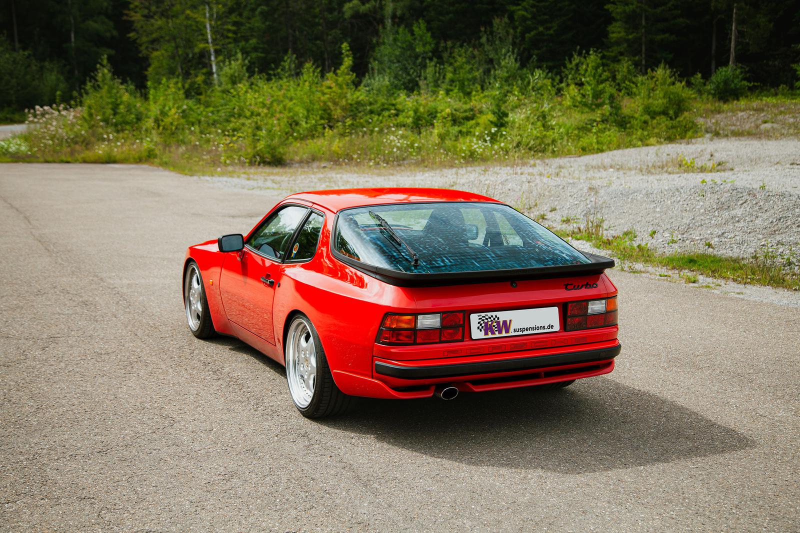 KW Coilover suspension V3 classic line for Porsche 944 06/1981-07/1991