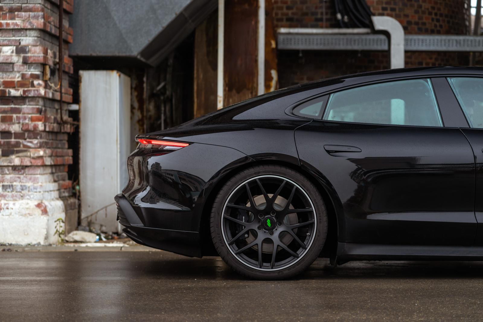 KW Coilover suspension V4 (incl. deactivation for electronic dampers) PORSCHE TAYCAN (Y1A) 05/2019-