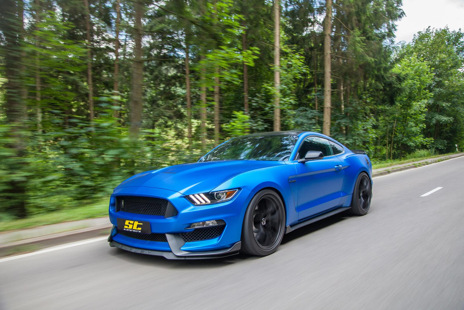 ST Coilovers ST XA galvanized steel (with damping adjustment) FORD USA MUSTANG Coupe 02/2014- (18230079)