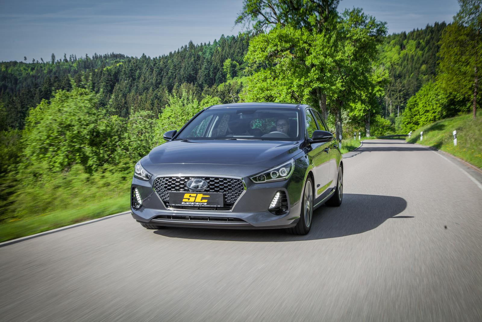 ST Coilovers ST XA galvanized steel (with damping adjustment) HYUNDAI i30 (GD) 06/2011-