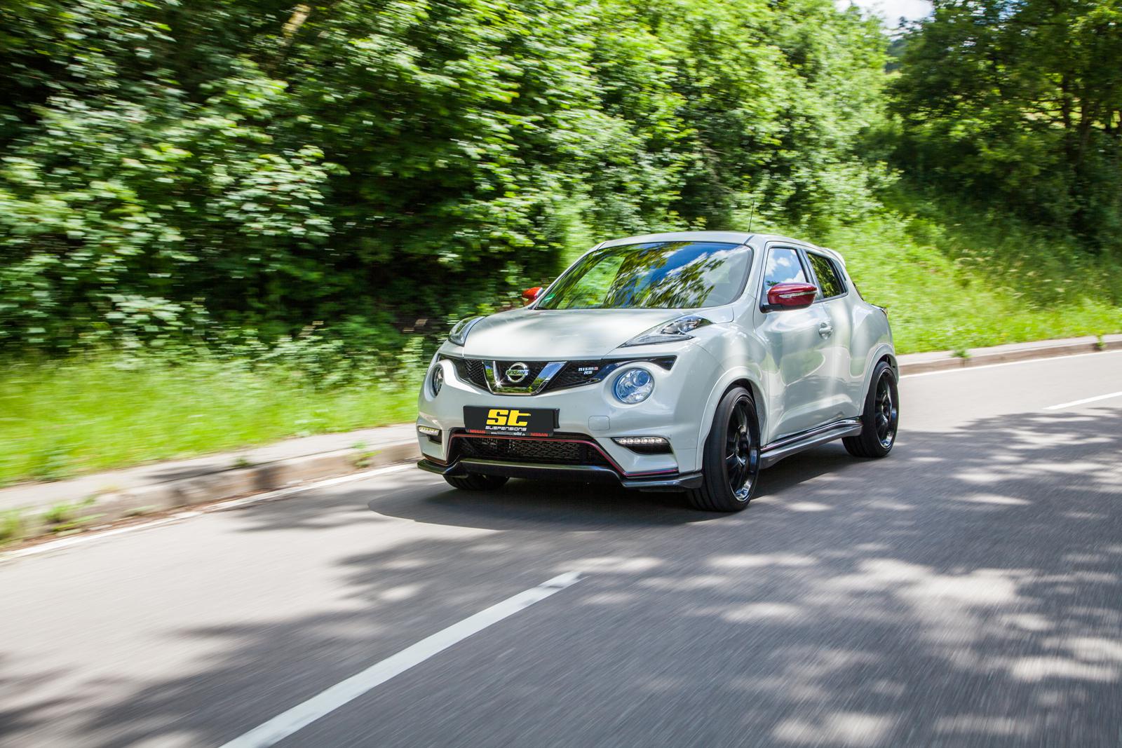 ST Coilovers ST XA galvanized steel (with damping adjustment) NISSAN JUKE (F15) 06/2010-