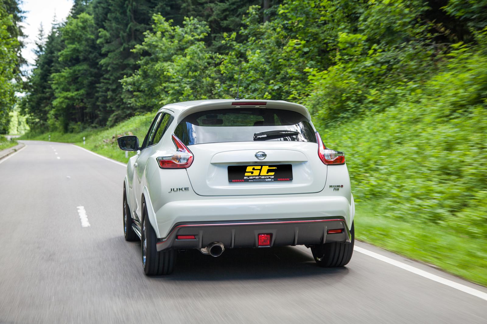 ST Coilovers ST XA galvanized steel (with damping adjustment) NISSAN JUKE (F15) 06/2010-