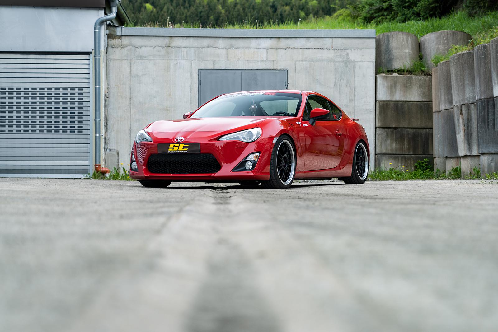 ST Coilovers ST XTA galvanized steel (adjustable damping with top mounts) SUBARU BRZ 06/2012-