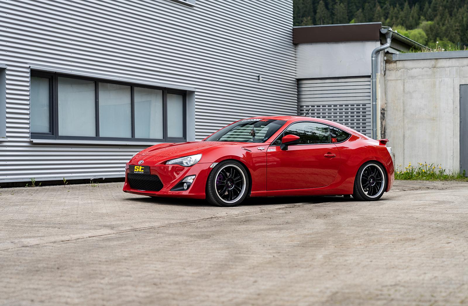 ST Coilovers ST XTA galvanized steel (adjustable damping with top mounts) SUBARU BRZ 06/2012-