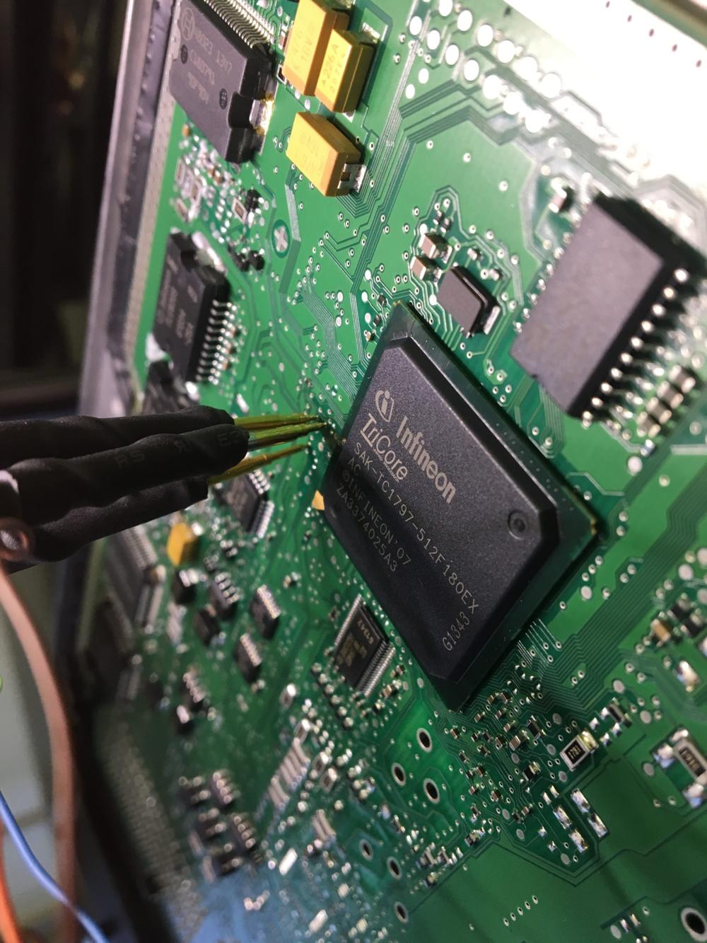 VelocityAP Lamborghini Aventador LP700, LP740, LP750 ECU Tuning