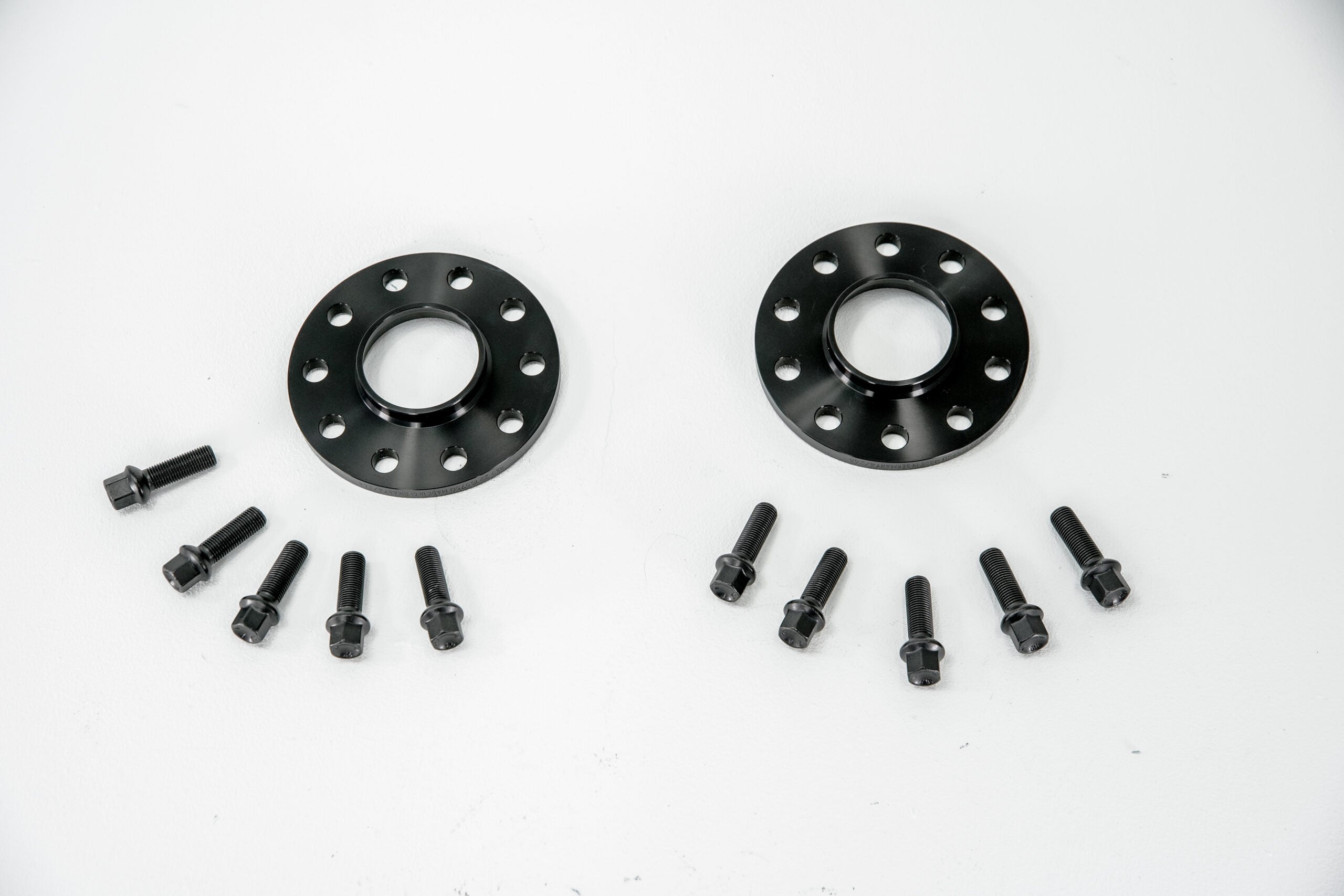 Velocity AP Aston Martin Vantage 2018 – 2024 11mm Wheel Spacer kit