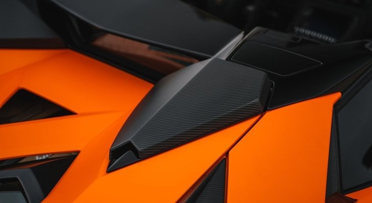Novitec Lamborghini Aventador SV Roadster | Lamborghini Aventador/Roadster | Roof Air Intake Scoop (Visible Carbon, Matte Finish)