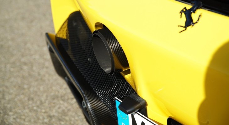 Ferrari SF90 Stradale/Spider | Novitec Carbon Covered Stainless Steel Tailpipes