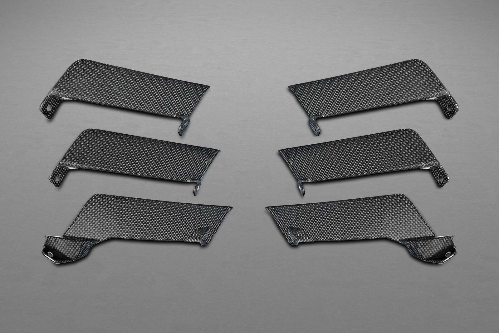 Capristo Carbon Fibre Air Outlet Ribs To Suit Ferrari 458 Speciale - 03FE00410015LG