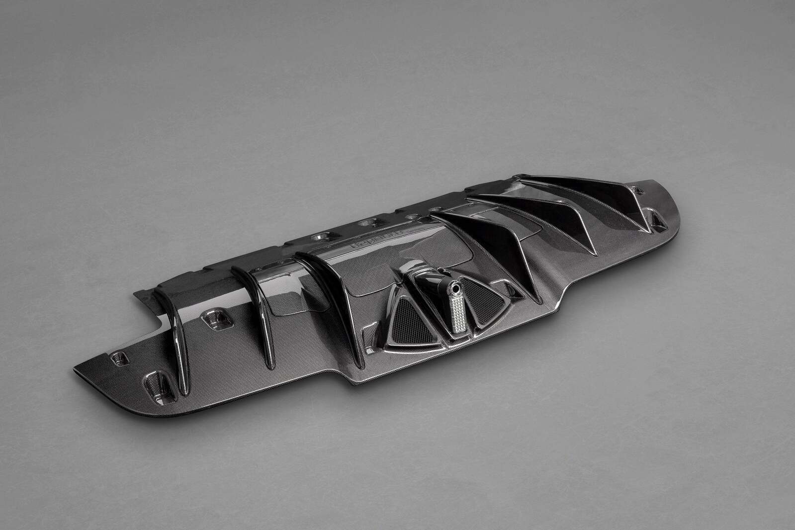 Capristo Carbon Fibre Rear Diffuser To Suit Ferrari 488 GTB & GTS - 03FE08710019LG