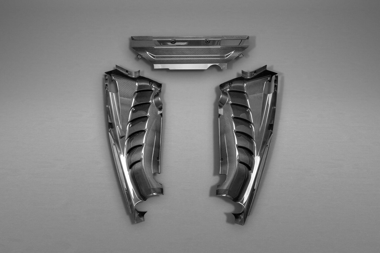 Capristo Carbon Fibre Motor Compartment Side Covers To Suit Ferrari 488 GTB - 03FE08710037LG