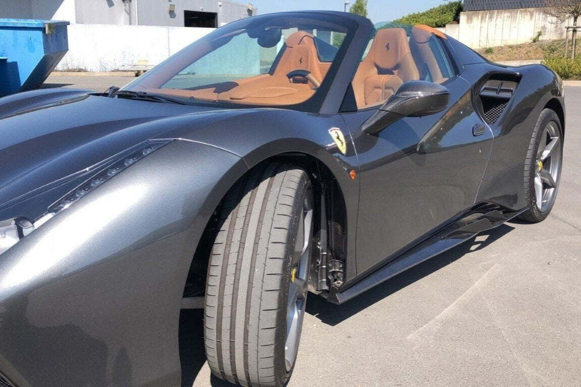 Capristo Carbon Fibre Side Skirts To Suit Ferrari 488 Pista/GTB/GTS - 03FE08710045LG