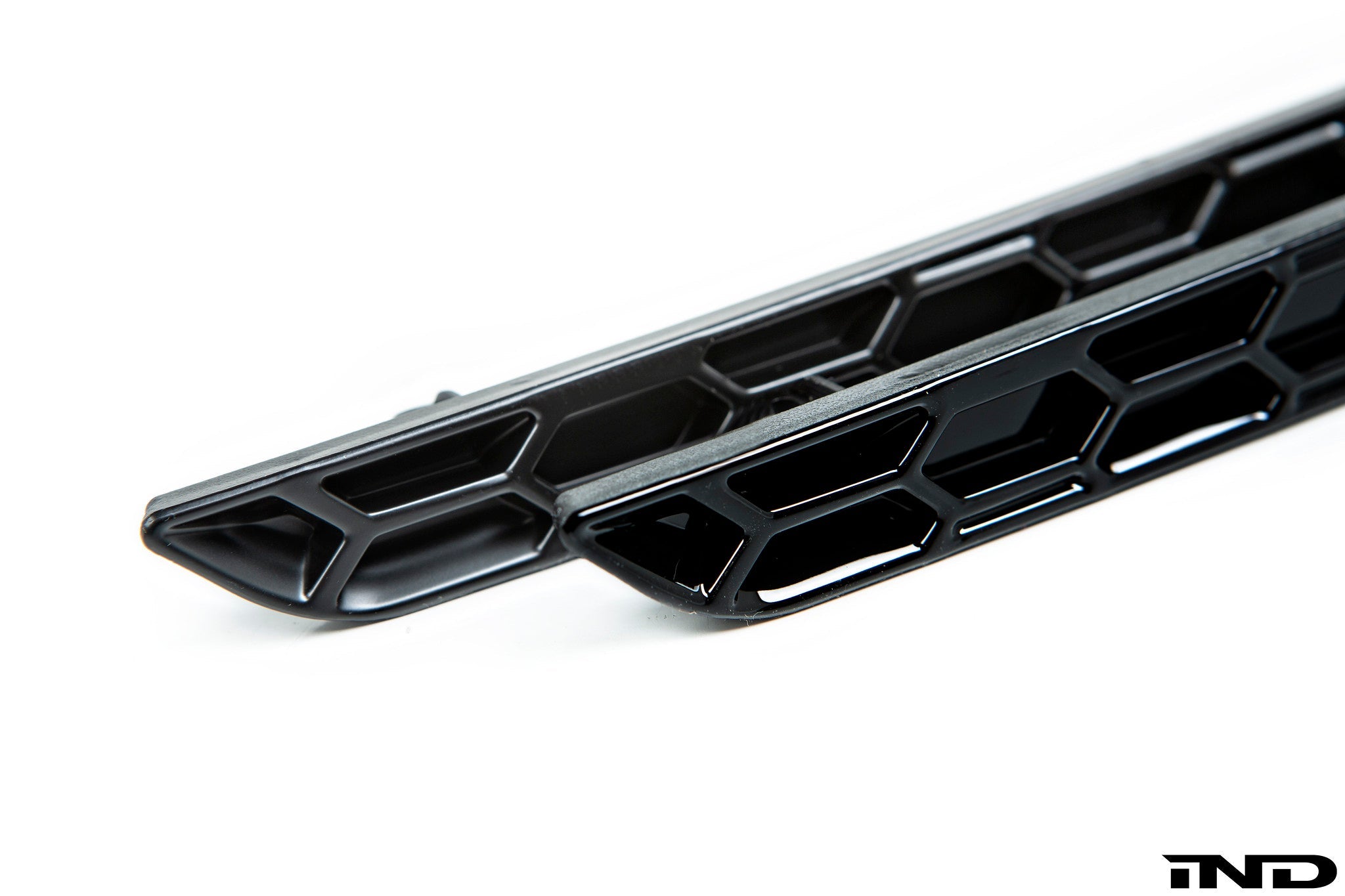 Acexxon f8x m3 m4 rear reflector insert set honeycomb - iND Distribution