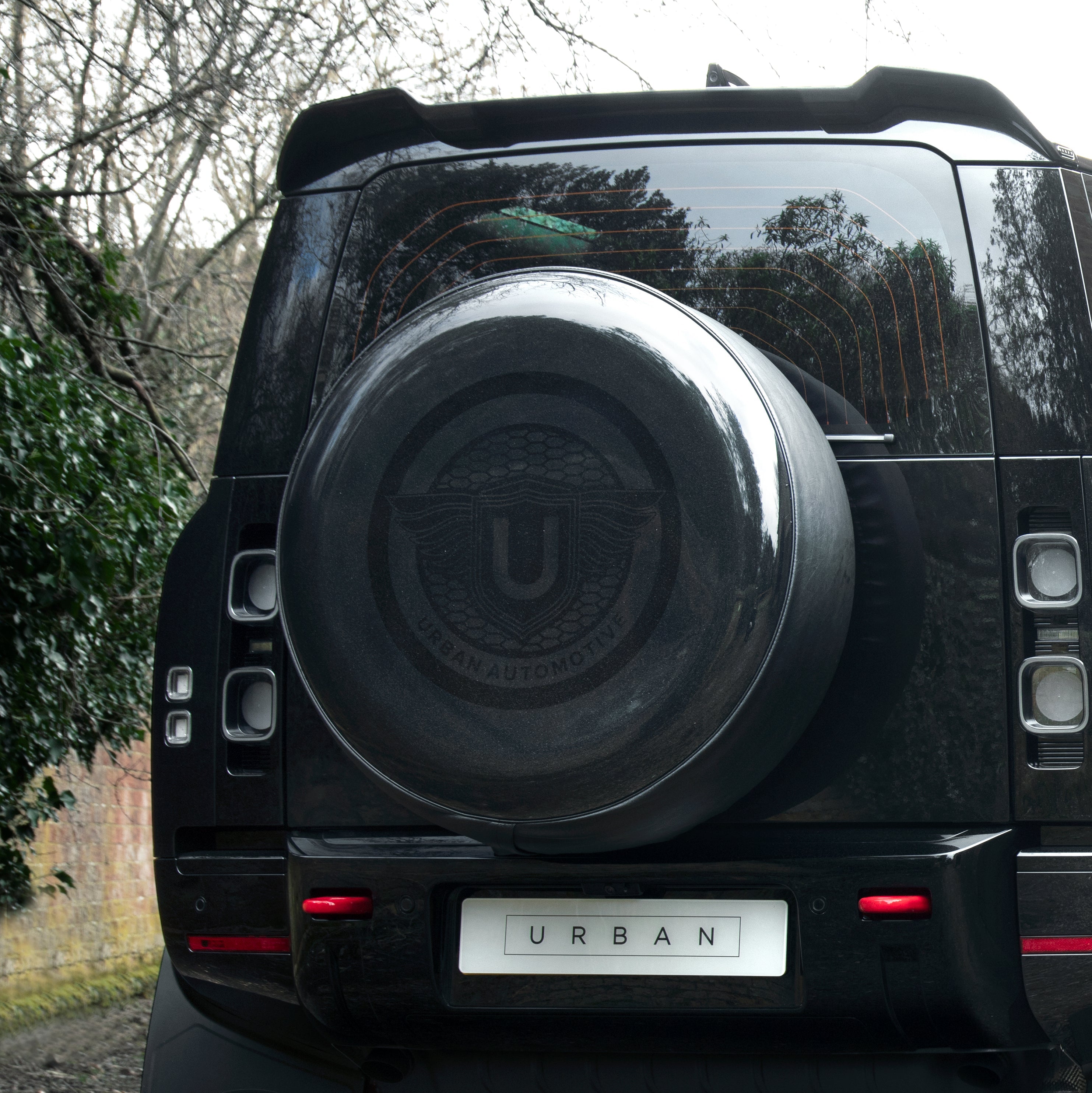 Urban Semi-Rigid wheel cover for Defender 2020