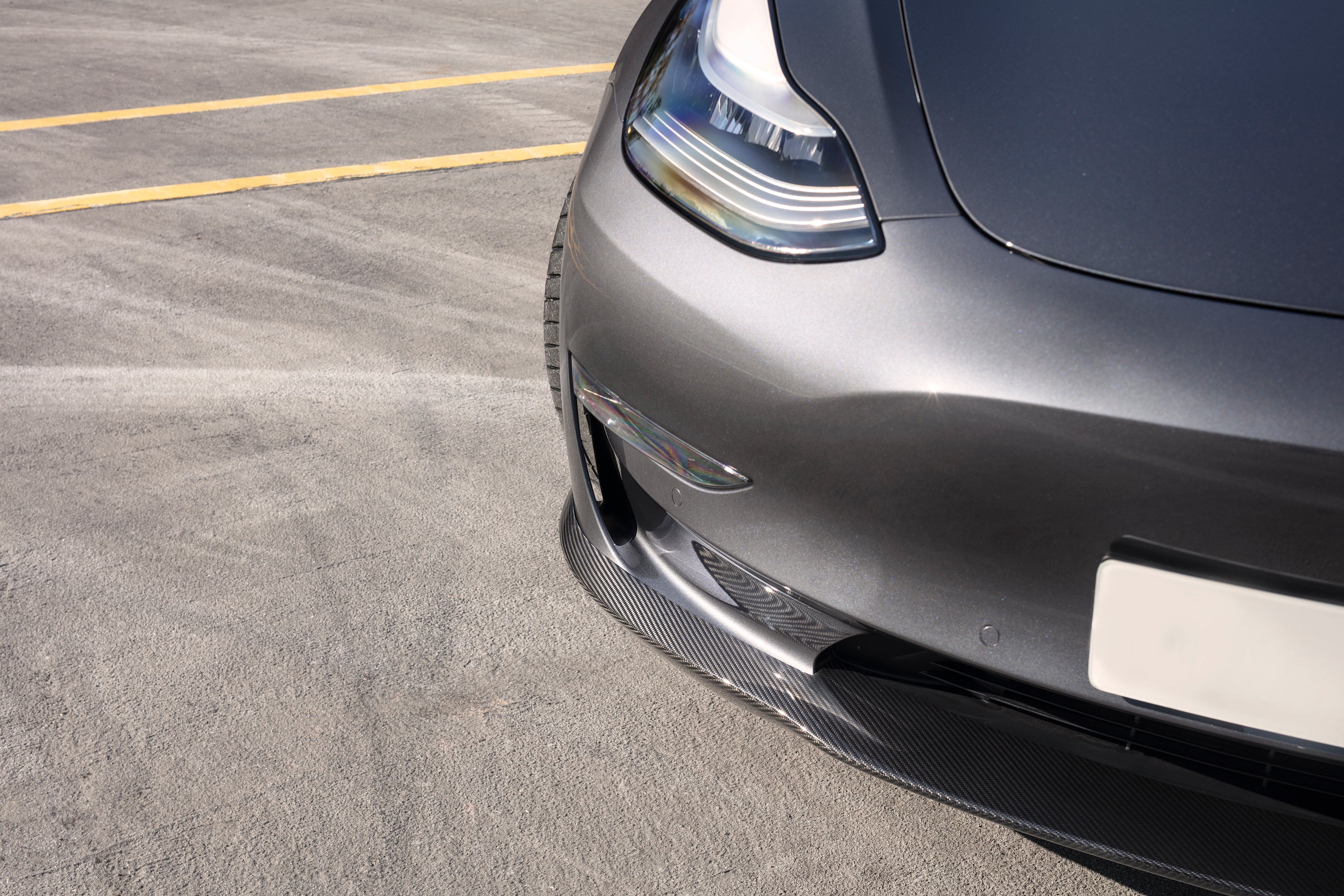 Urban Carbon Front Splitter for Tesla Model 3