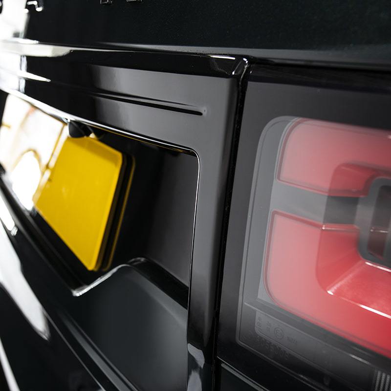 Urban Discovery 5 & 5.5 Rear Number Plate Centralisation Kit
