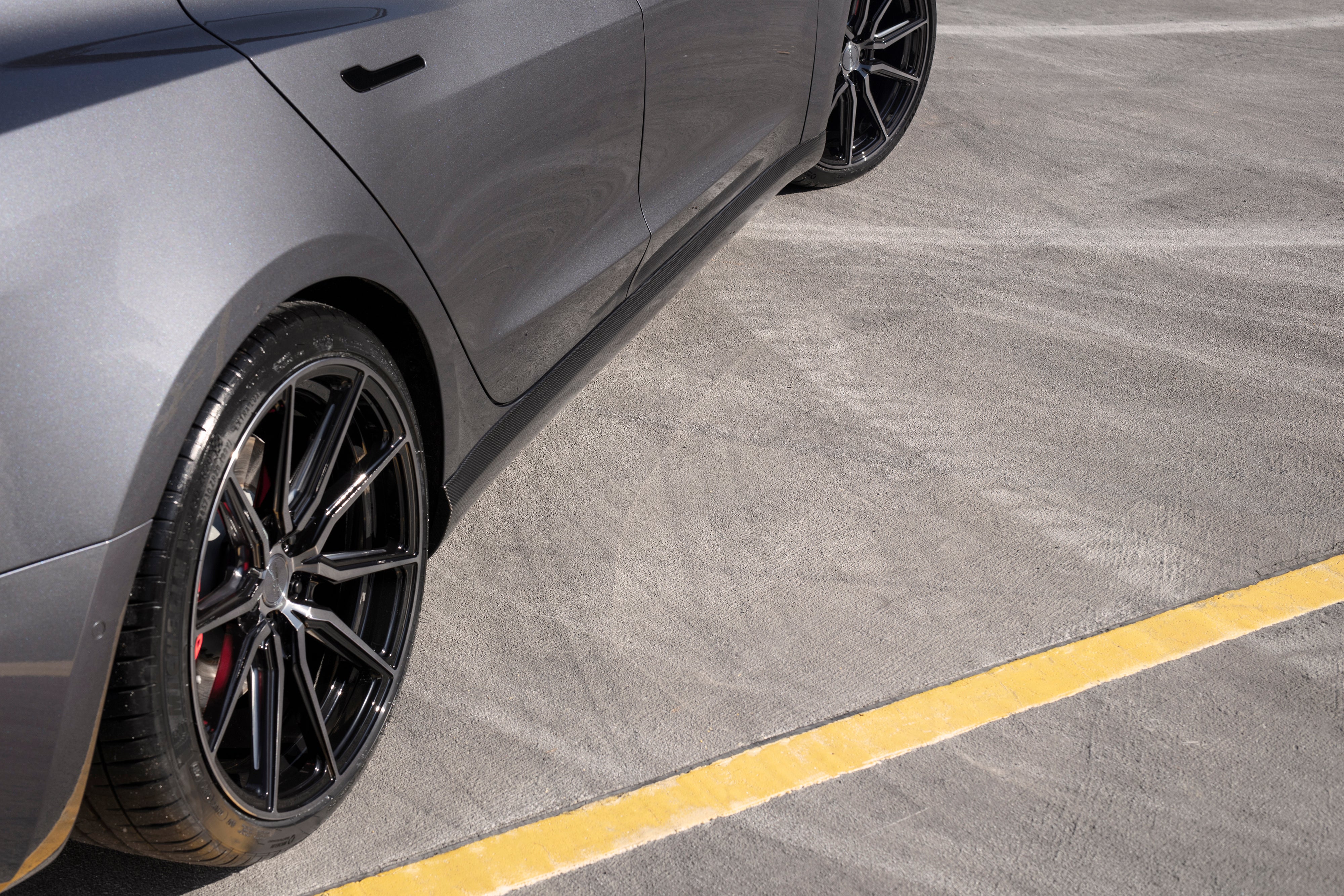 Urban Carbon Side Skirts for Tesla Model 3