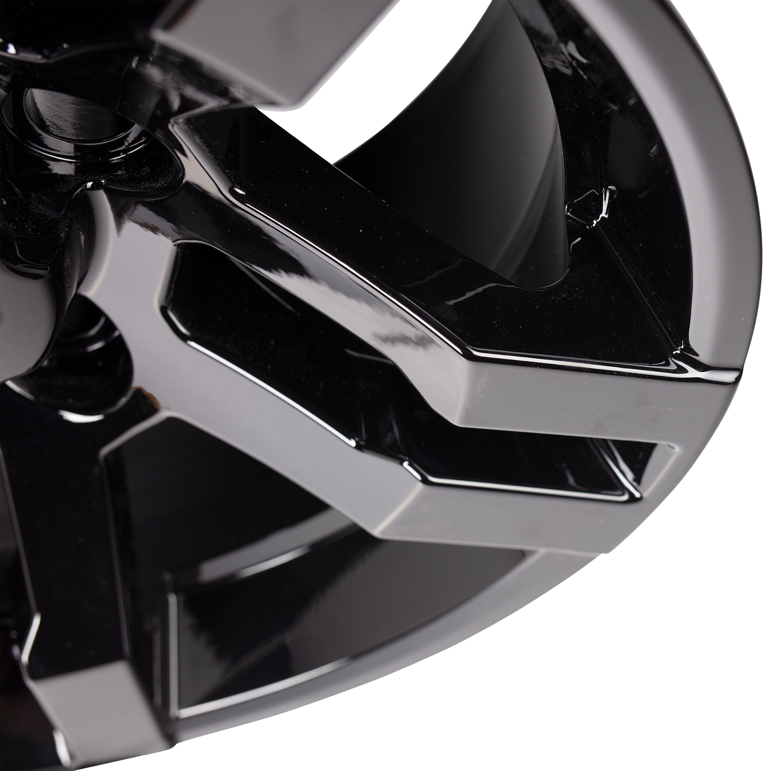 18" Cruiser Alloy Wheel by Urban Truck