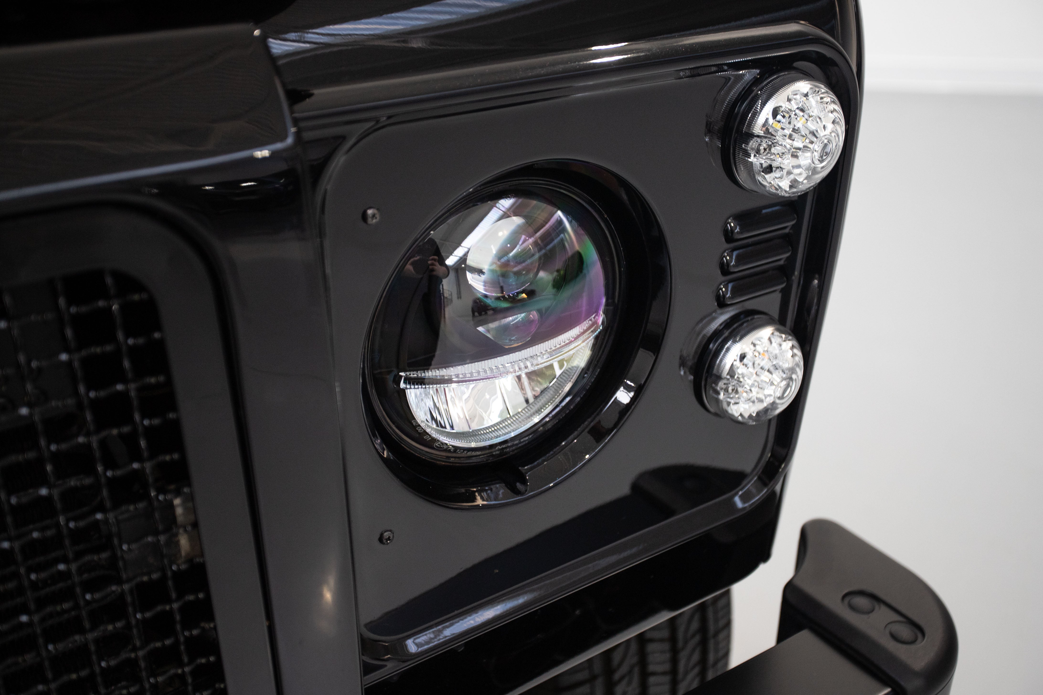 Urban Nolden 7" Bi-LED Headlight Kit (Pair)