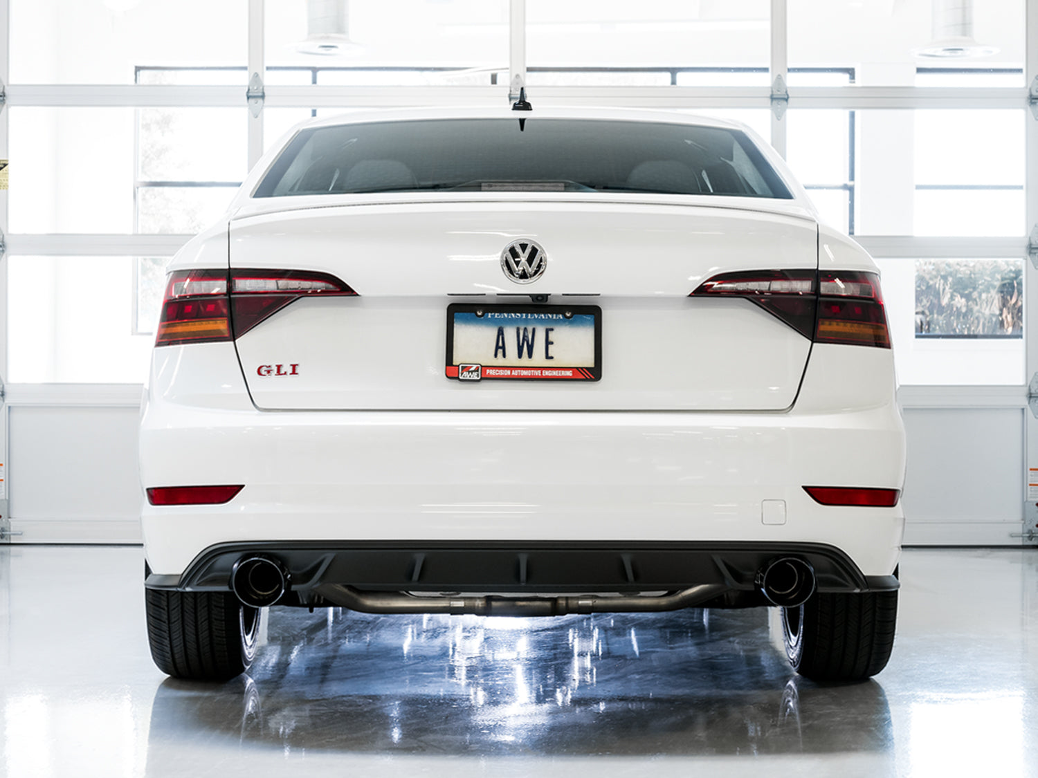 AWE 18-21 Volkswagen Jetta GLI Mk7 Touring/Track Edition Exhaust