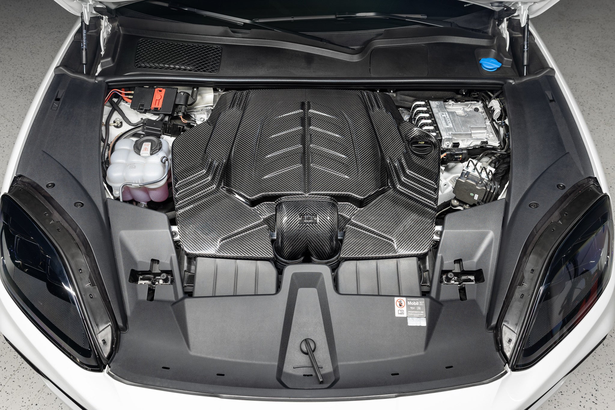 Eventuri Porsche Cayenne 2025+ Turbo S, GTS, GT 4.0 TFSI Intake