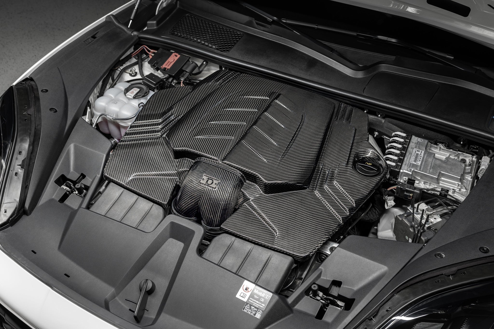 Eventuri Porsche Cayenne 2025+ Turbo S, GTS, GT 4.0 TFSI Intake