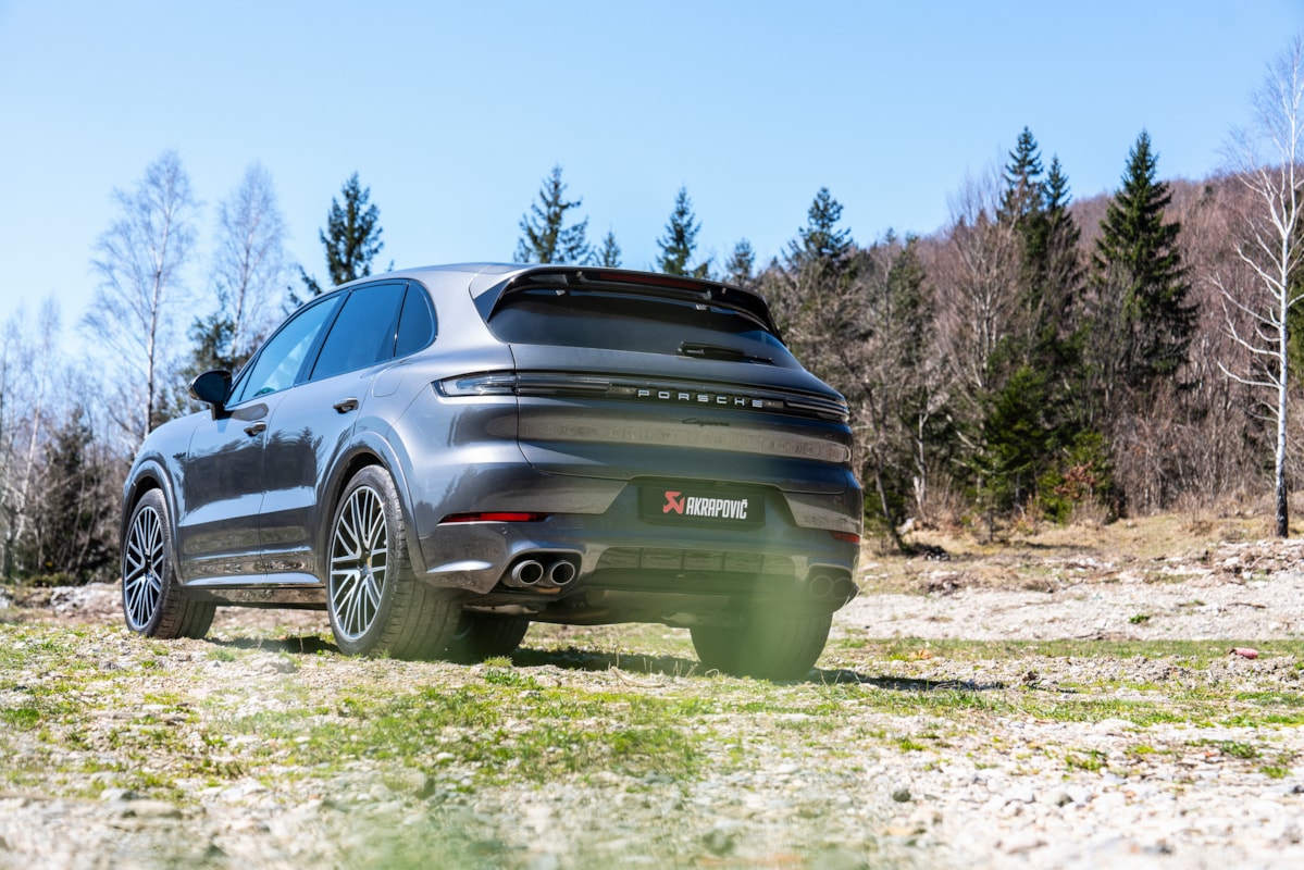 Evolution Line (Titanium) for Porsche Cayenne / E-Hybrid / S E-Hybrid / Coupé (536.2) - OPF/GPF 2023