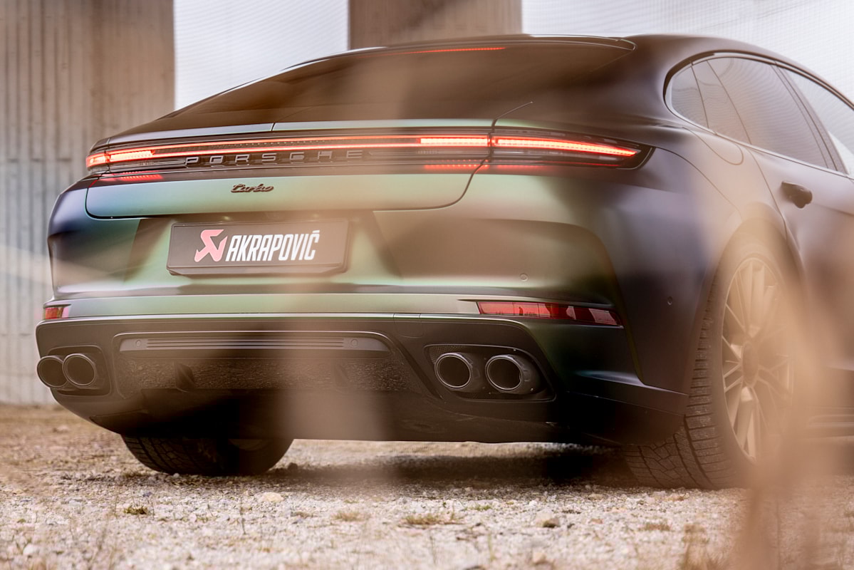 Akrapovic Slip-On Line (Titanium) for Porsche Panamera / 4 / 4 E-Hybrid / 4S E-Hybrid / GTS / Turbo E-Hybrid / Turbo S E-Hybrid (976) 2024