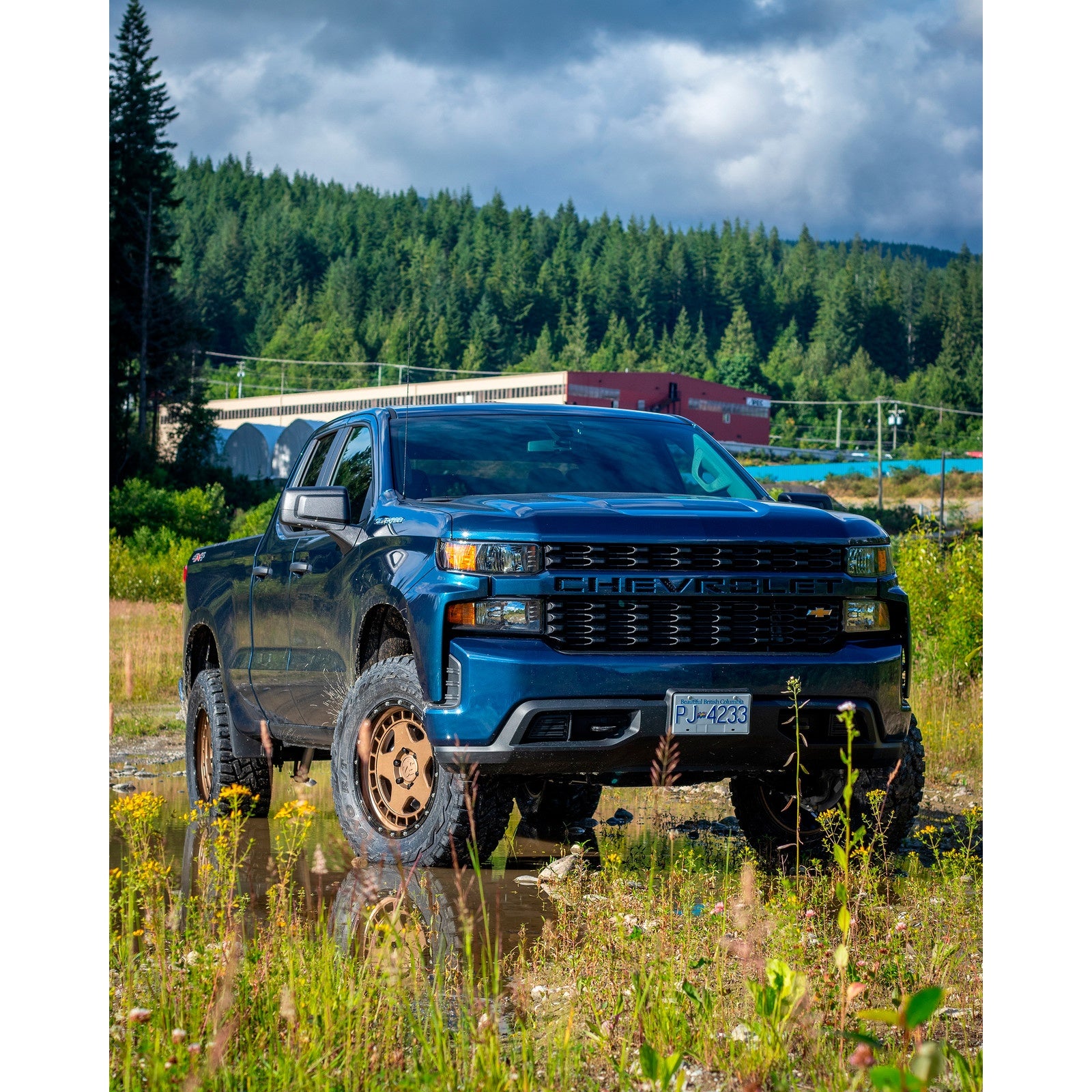 BELLTECH 150212BK 4 INCH LIFT KIT | FRONT SPACERS AND REAR TRAIL PERFORMANCE SHOCKS