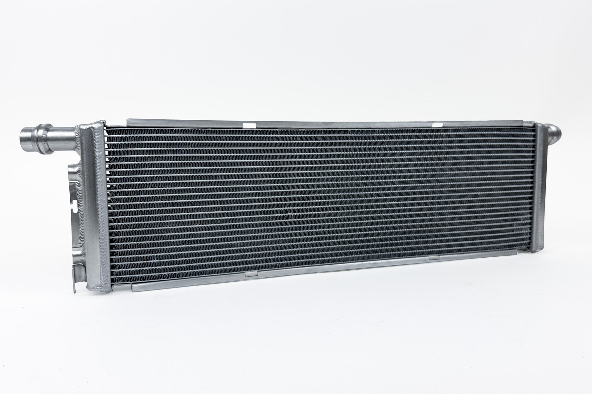 CSF Porsche 992 911 High-Performance All-Aluminum Radiator - Center