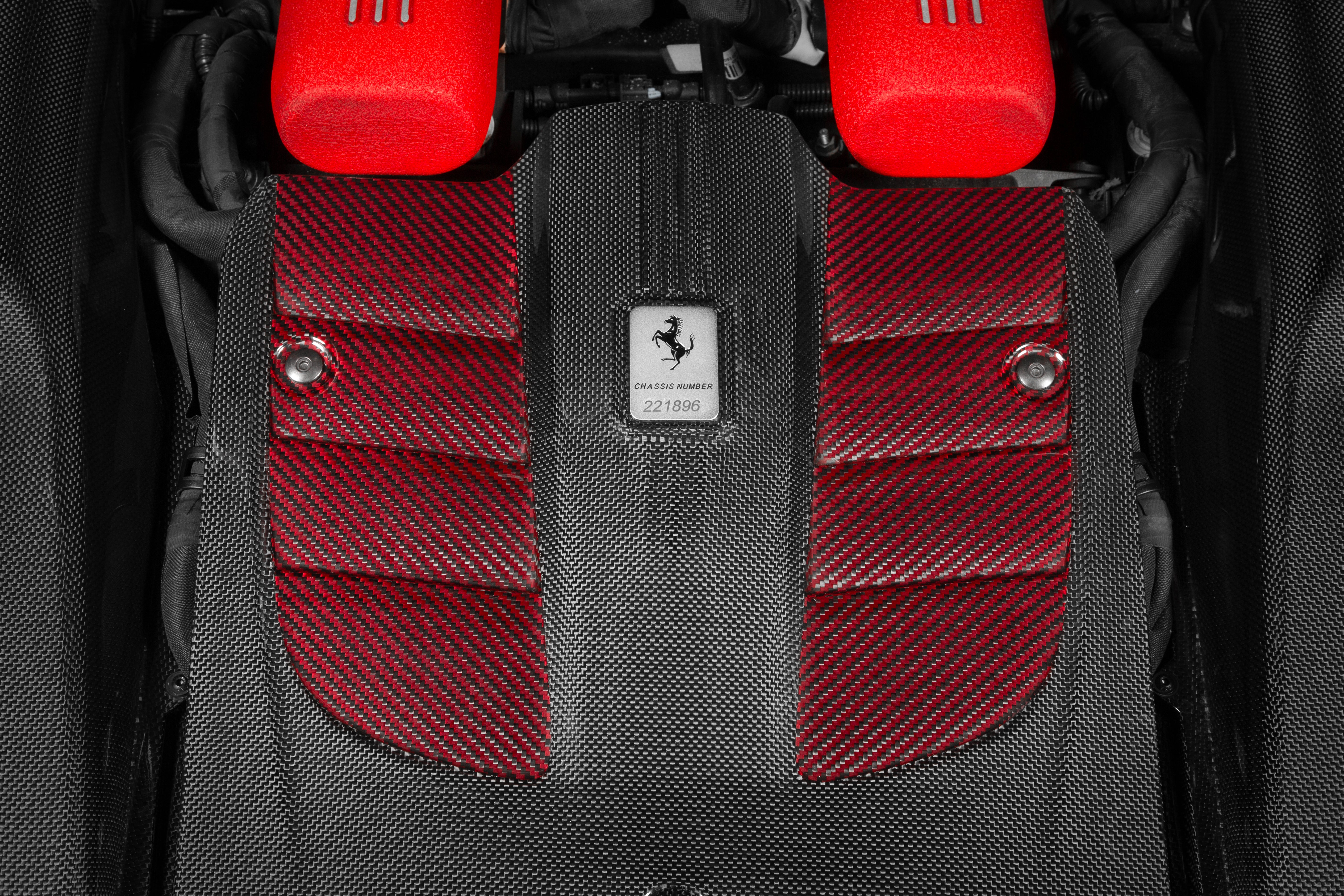 Eventuri Ferrari F12 Carbon intake Gloss Finish