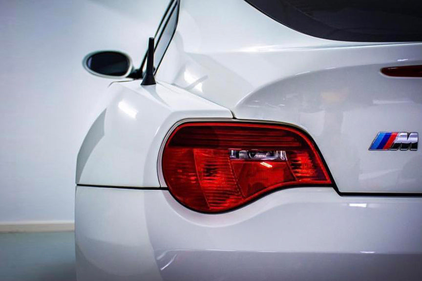 Goldenwrench Supply BMW Z Series Z4 2006-2008 (E85/E86 LCI) BLACKLINE Taillight Overlay Kit