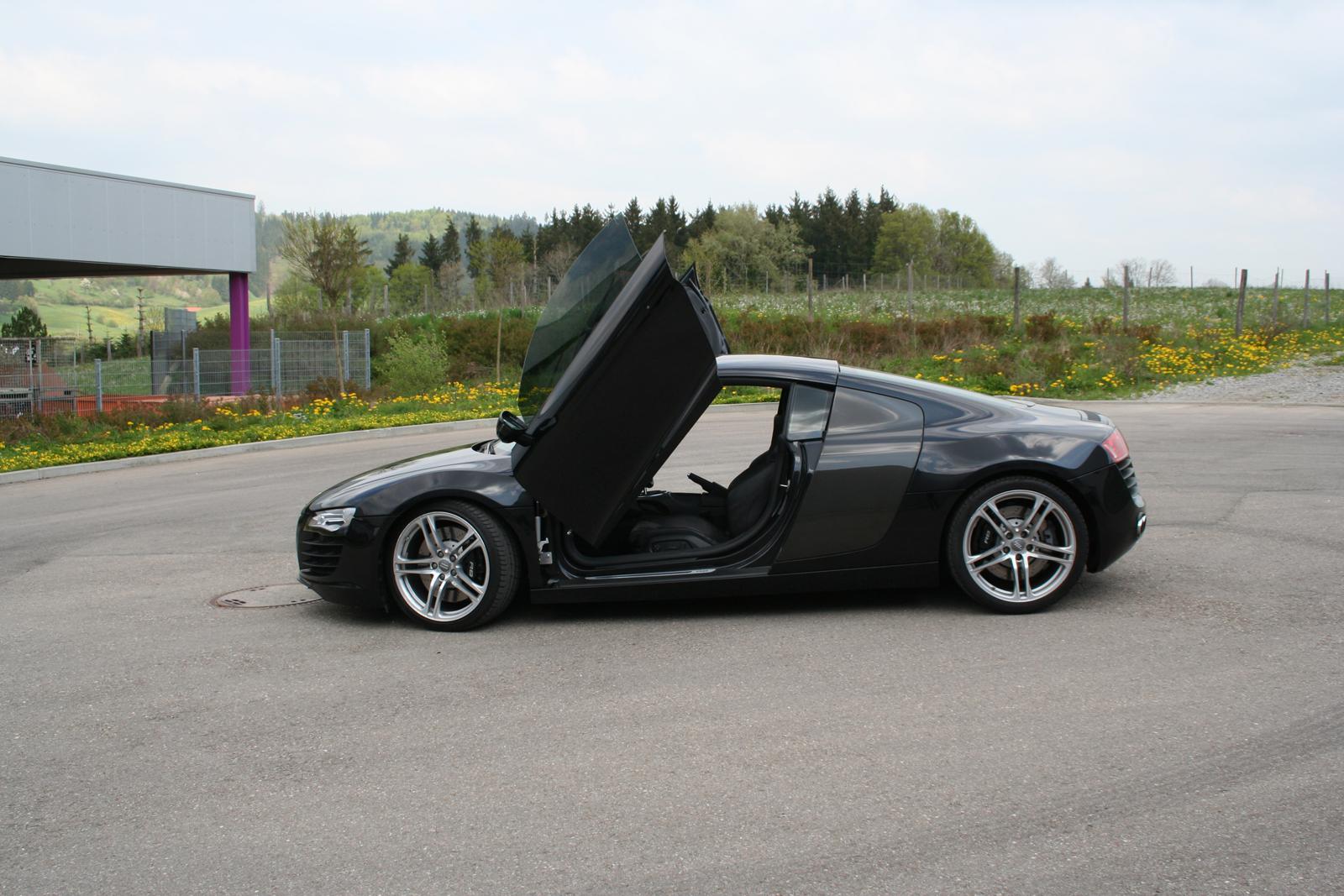 KW Coilover suspension V3 aluminium (incl. deactivation for electronic dampers) AUDI R8 (422, 423) 04/2007-07/2015 (35210101)