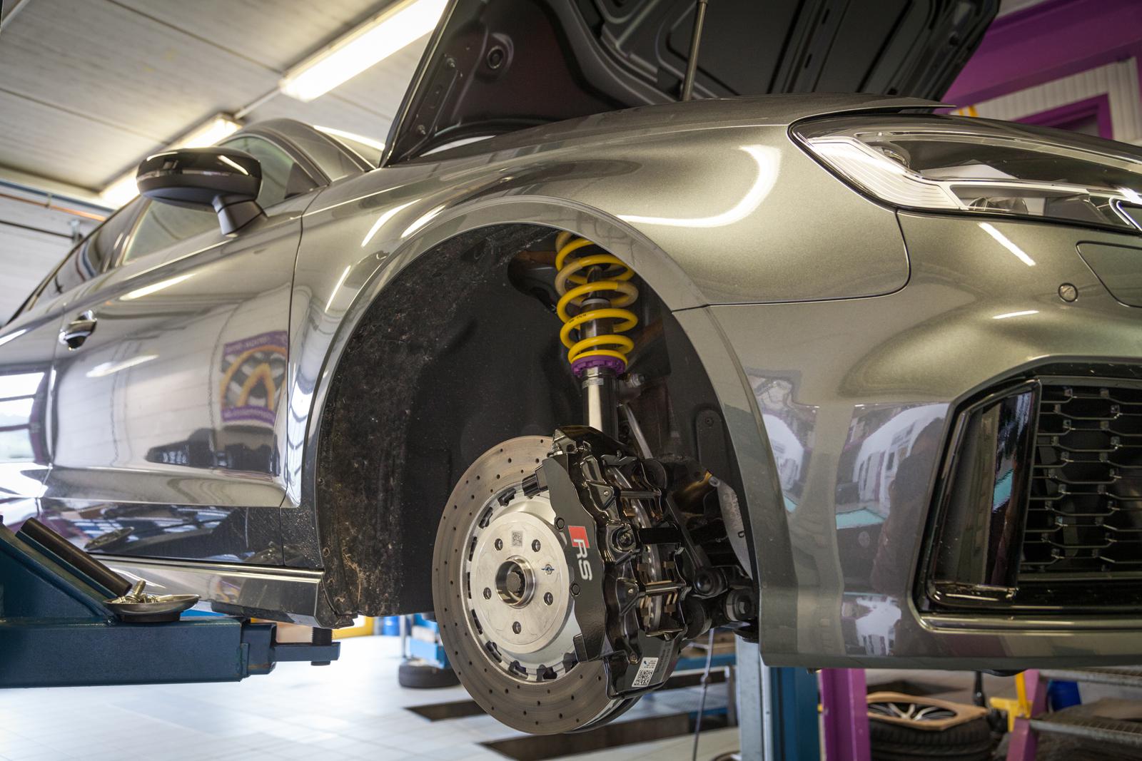 KW Coilover suspension V4 Clubsport incl. top mounts AUDI A3 Sportback (8VA, 8VF) 09/2012-