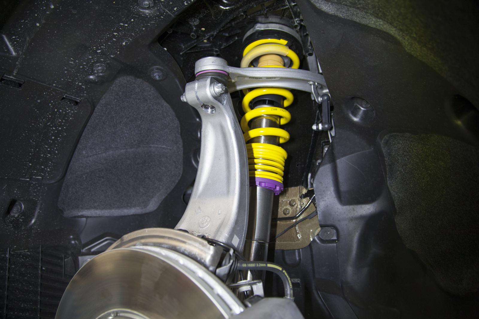 KW Coilover suspension V3 inox (incl. deactivation for electronic dampers) BMW 5 (G30, F90) 09/2016- (352200BY)