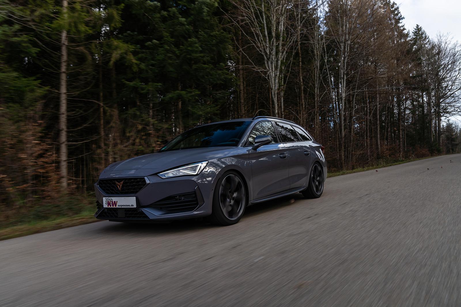 KW Coilover suspension V3 inox (incl. deactivation for electronic dampers) VW GOLF VIII (CD1) 07/2019- (352100DM)